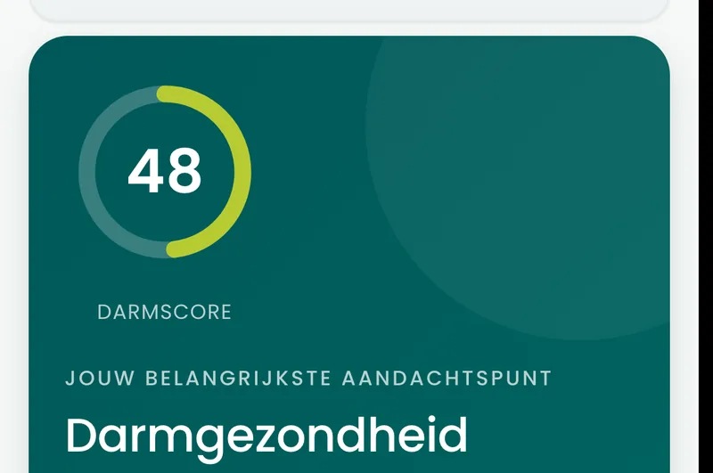 Het resultaatscherm van de BioProfile-darmgezondheidscan op een telefoon, met de score in een ring