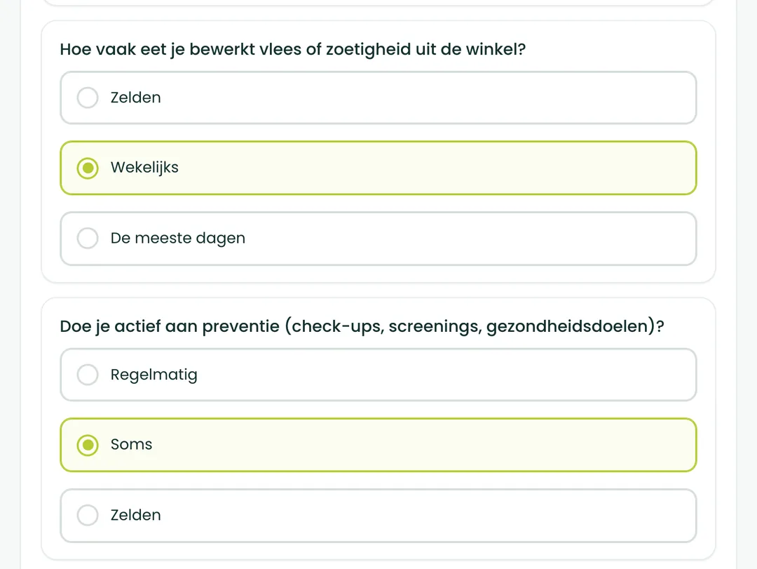 Vraag 3 en 4 van de BioProfile-leefstijlscan: bewerkt vlees en fabriekszoetigheid, en controles en screening