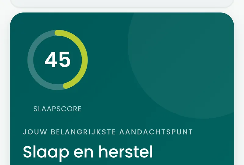 Het resultaatscherm van de BioProfile-slaap en herstelscan op een telefoon, met de score in een ring