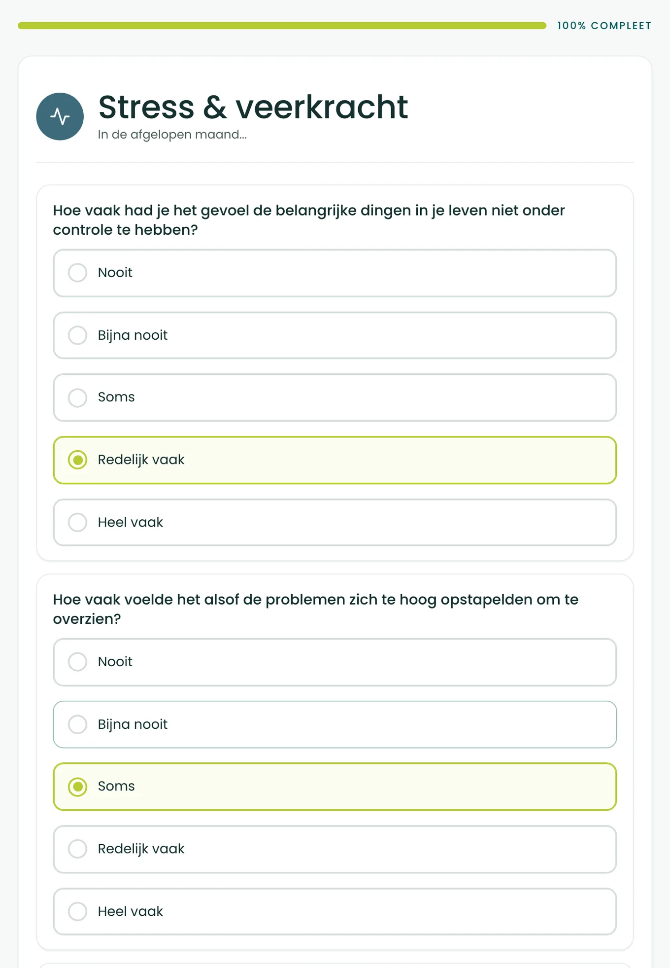 De eerste twee vragen van de BioProfile-stressscan, over het gevoel van controle en dingen die zich opstapelen, elk met vijf antwoordmogelijkheden